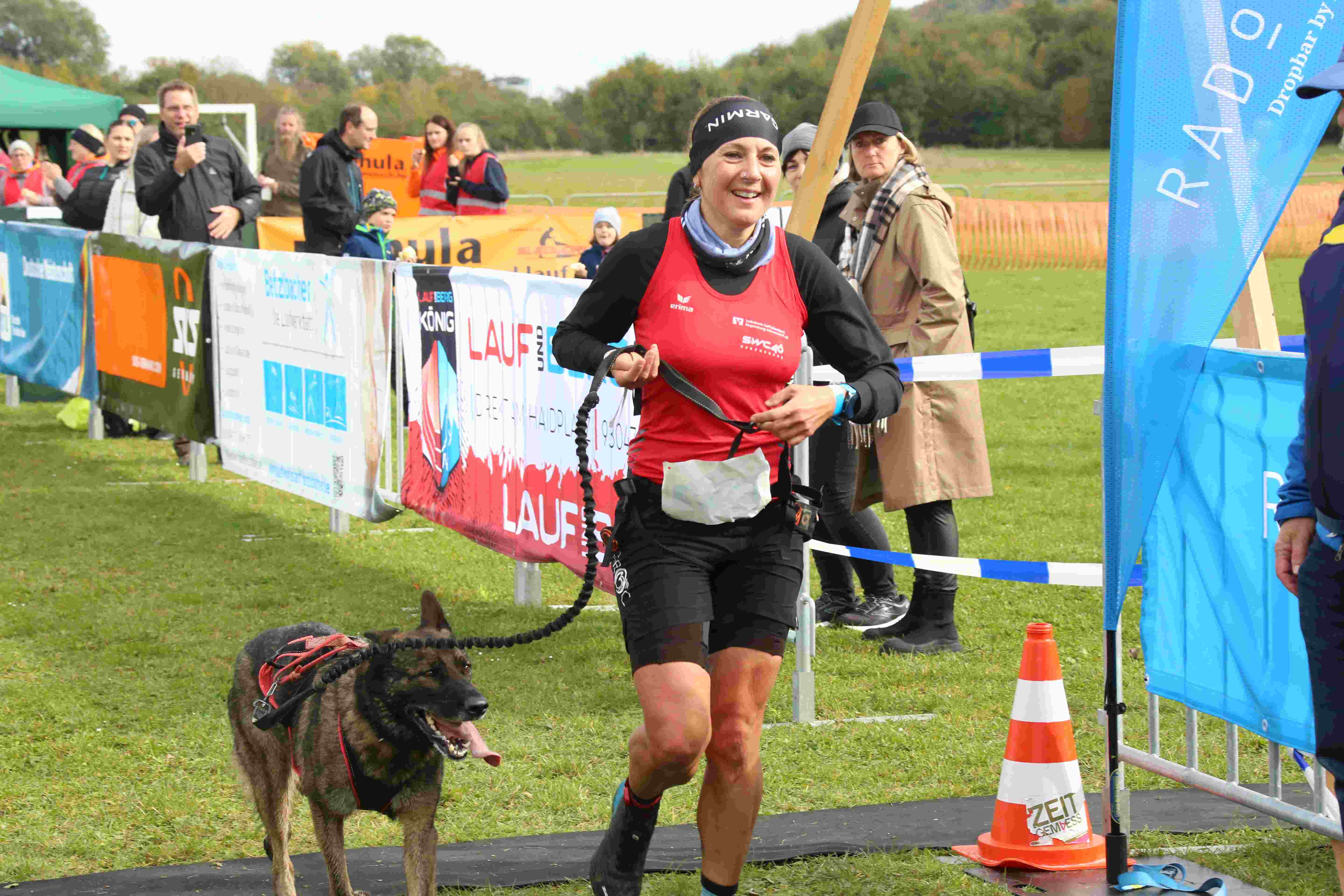 Führerin mit Hund